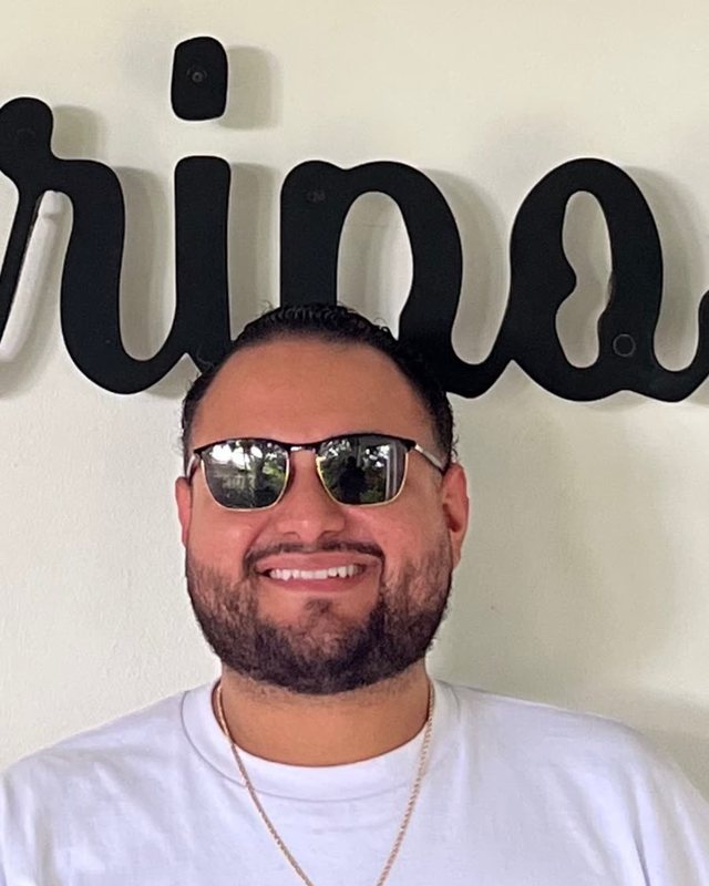 Abraham Gutierrez, Valor sales rep